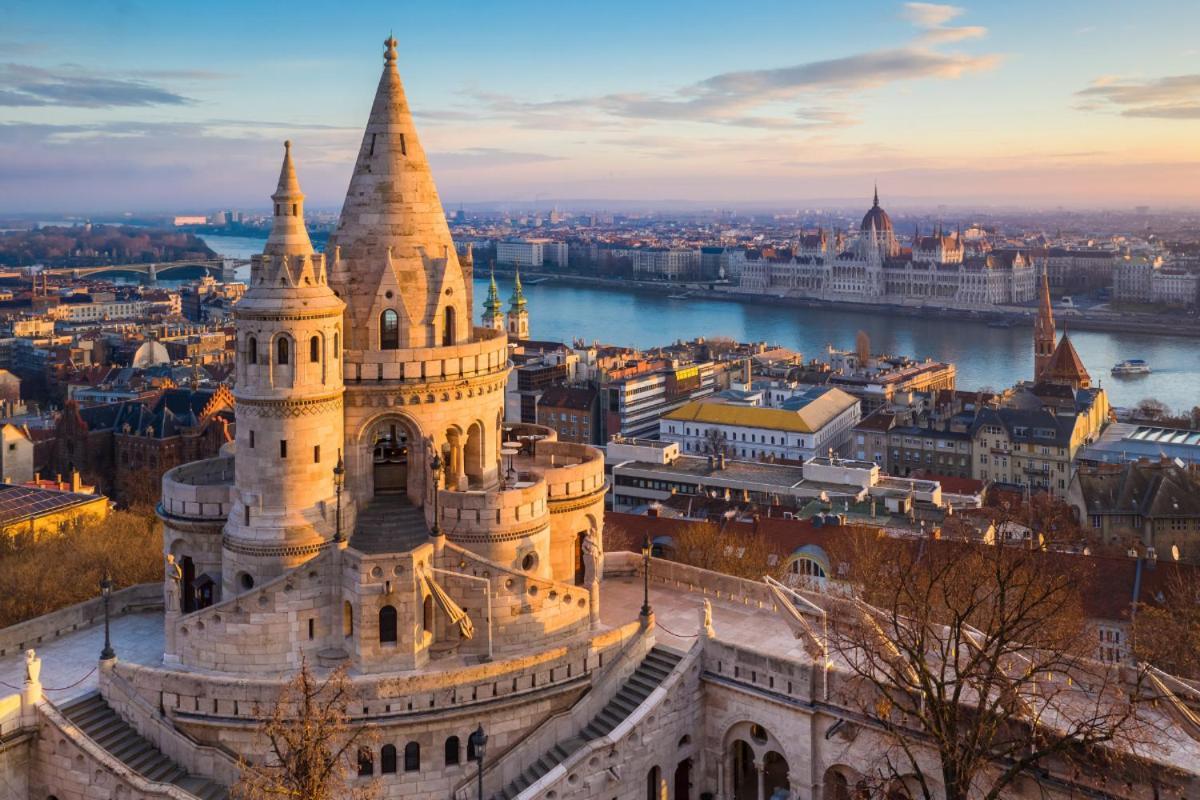 Buda Castle Apartment Juranyi Budapeste Exterior foto